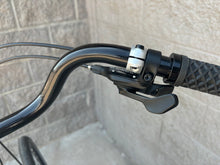 Load image into Gallery viewer, TEAL BLUE STREET